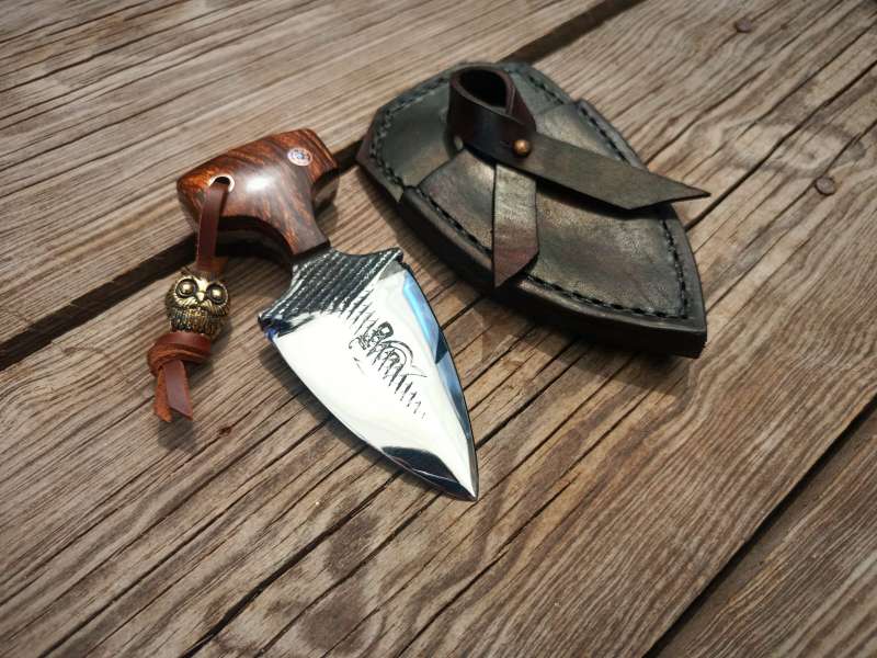 Forged Push Dagger Image 2