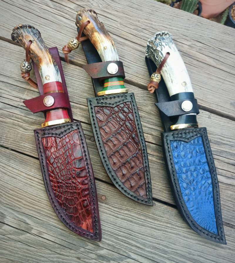 Damascus Steel Hunting knives Image 1
