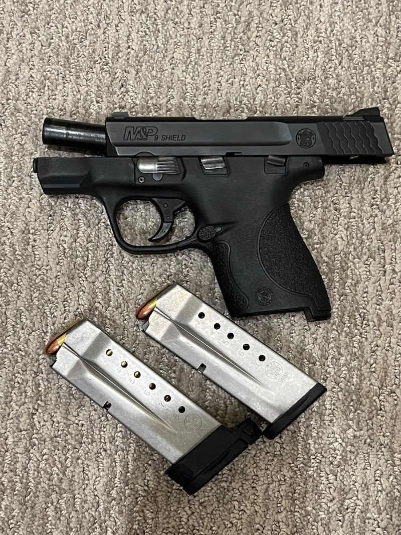 Smith & Wesson M&P Shield 9 Image 3